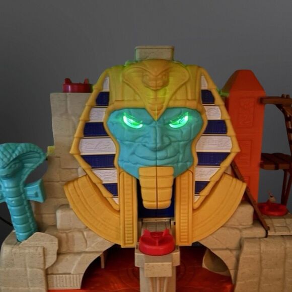 Fisher-Price Imaginext Serpent Strike Pyramid & Large Mummy Figure 9” - Picture 14 of 14